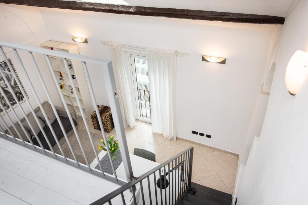 דירות Cozy Loft In A Fashion District Of מילאנו מראה חיצוני תמונה